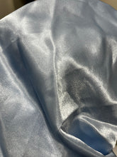 Load image into Gallery viewer, Snag & Tug Baby Blue Age 4-7 Bonnet