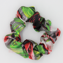 Load image into Gallery viewer, Flamingo Paradise Scrunchies