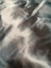 Load image into Gallery viewer, Snag &amp; Tug Medium Fawn Bonnet
