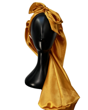 Load image into Gallery viewer, Braid Bonnet
