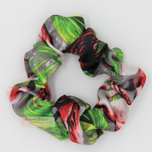 Load image into Gallery viewer, Flamingo Paradise Scrunchies
